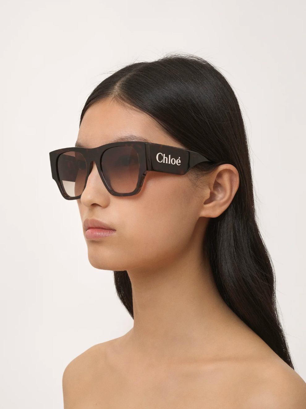 Naomy Sunglasses in Black