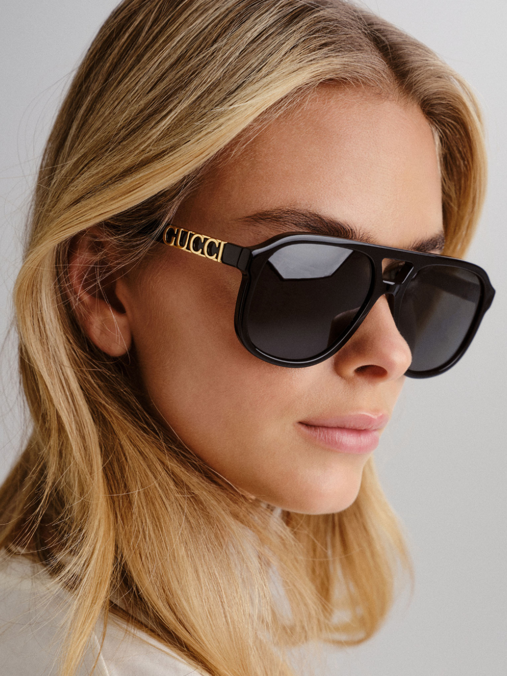 Pilot Sunglasses in Black