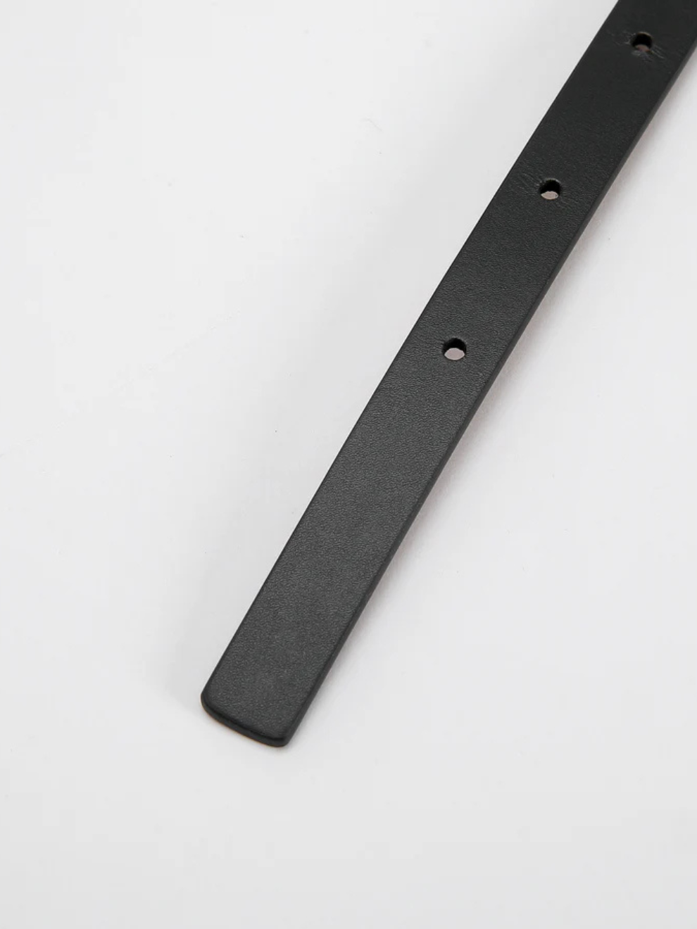 Double-sided Monogram Calfskin Slim Belt in Gold