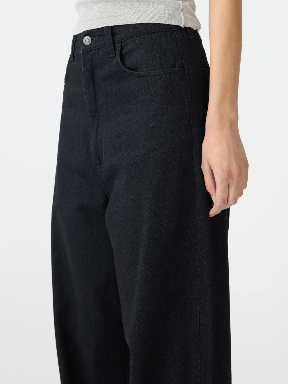 Long Rise Slouch Jean in Black
