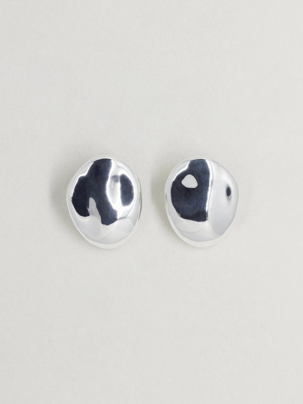 Dylan Dome Earring in Silver
