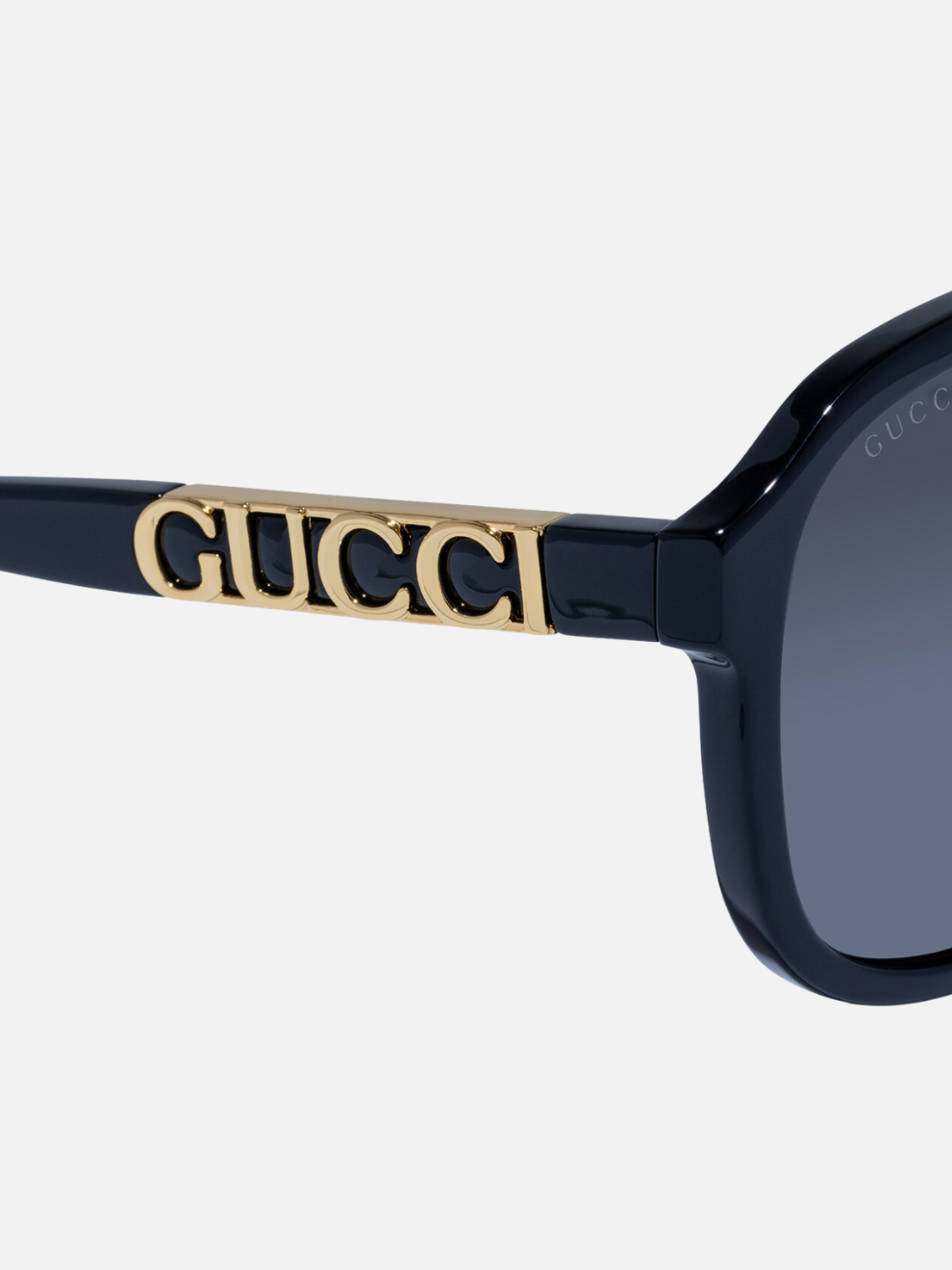 Pilot Sunglasses in Black