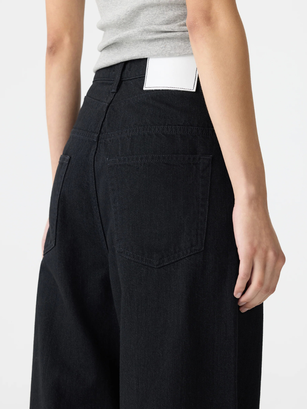 Long Rise Slouch Jean in Black