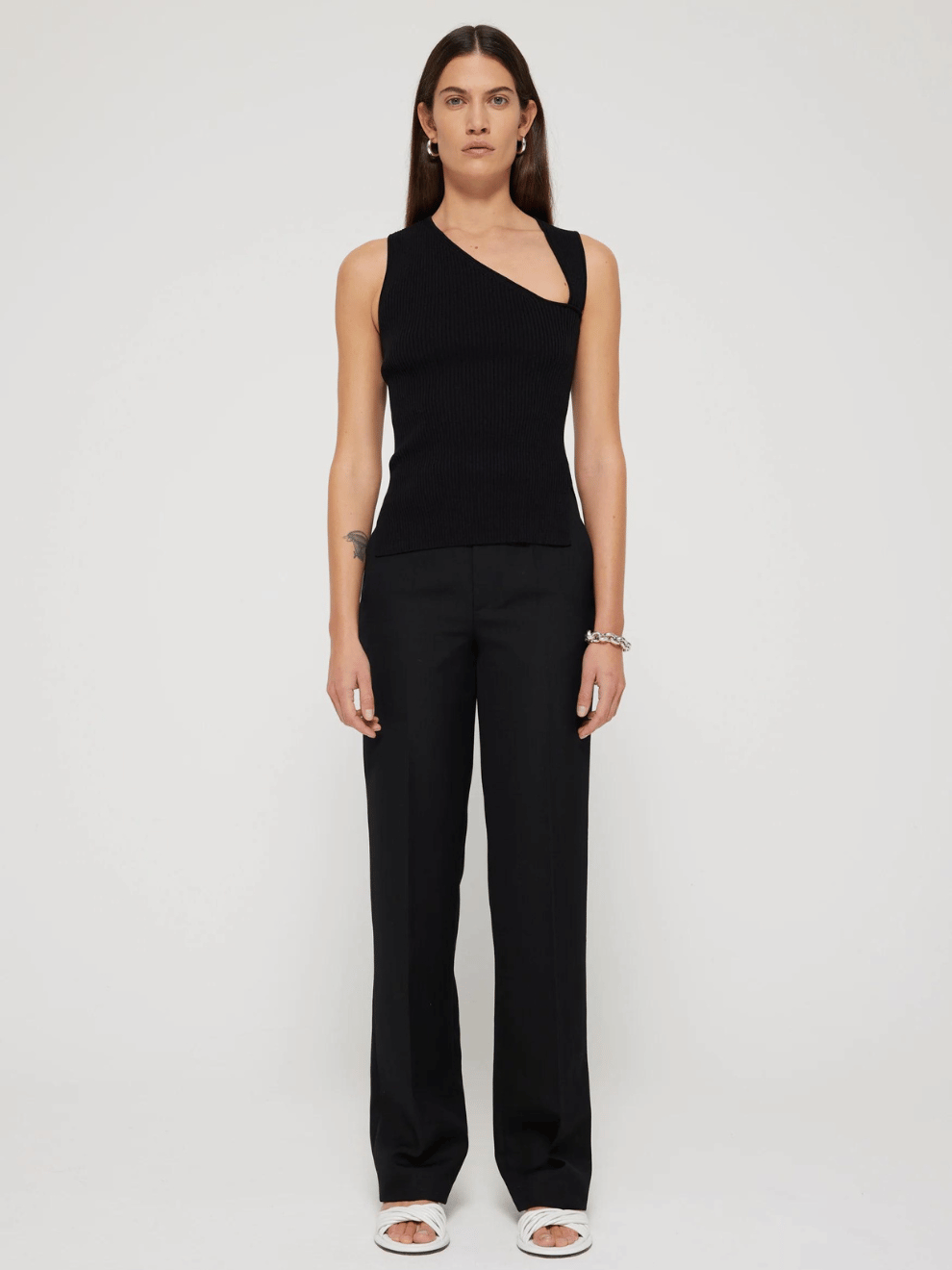 Slanted Neckline Top in Noir