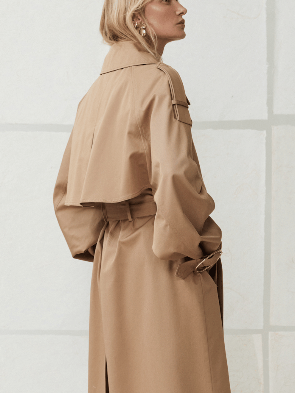 Bristol Trench in Almond