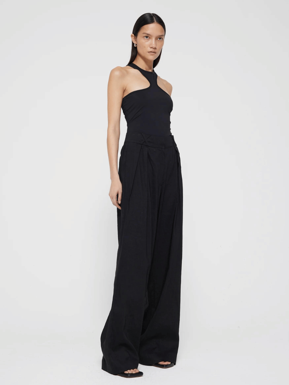 Shaped Technical Top in Black