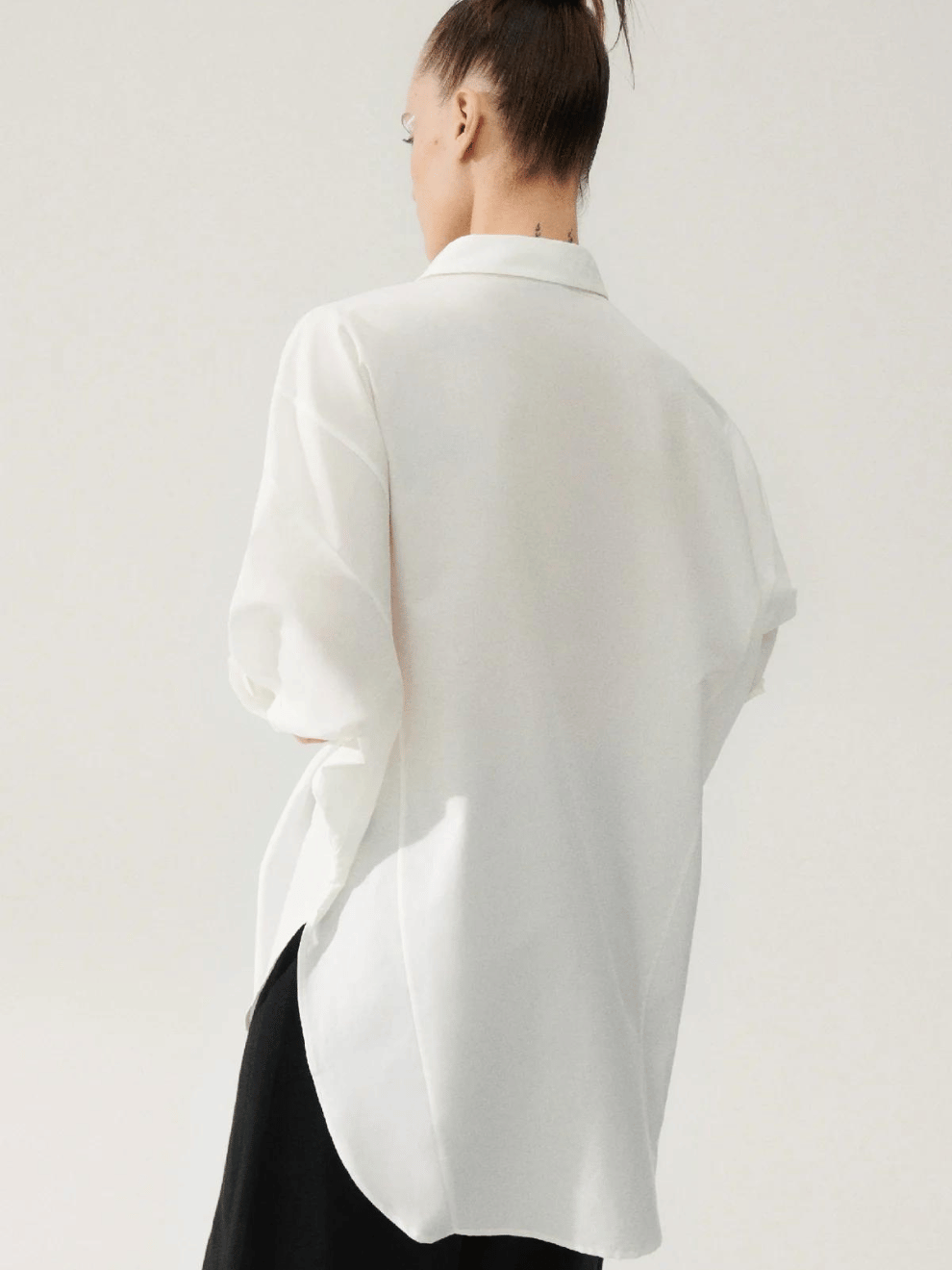 Cotton Silk Round Shirt in White