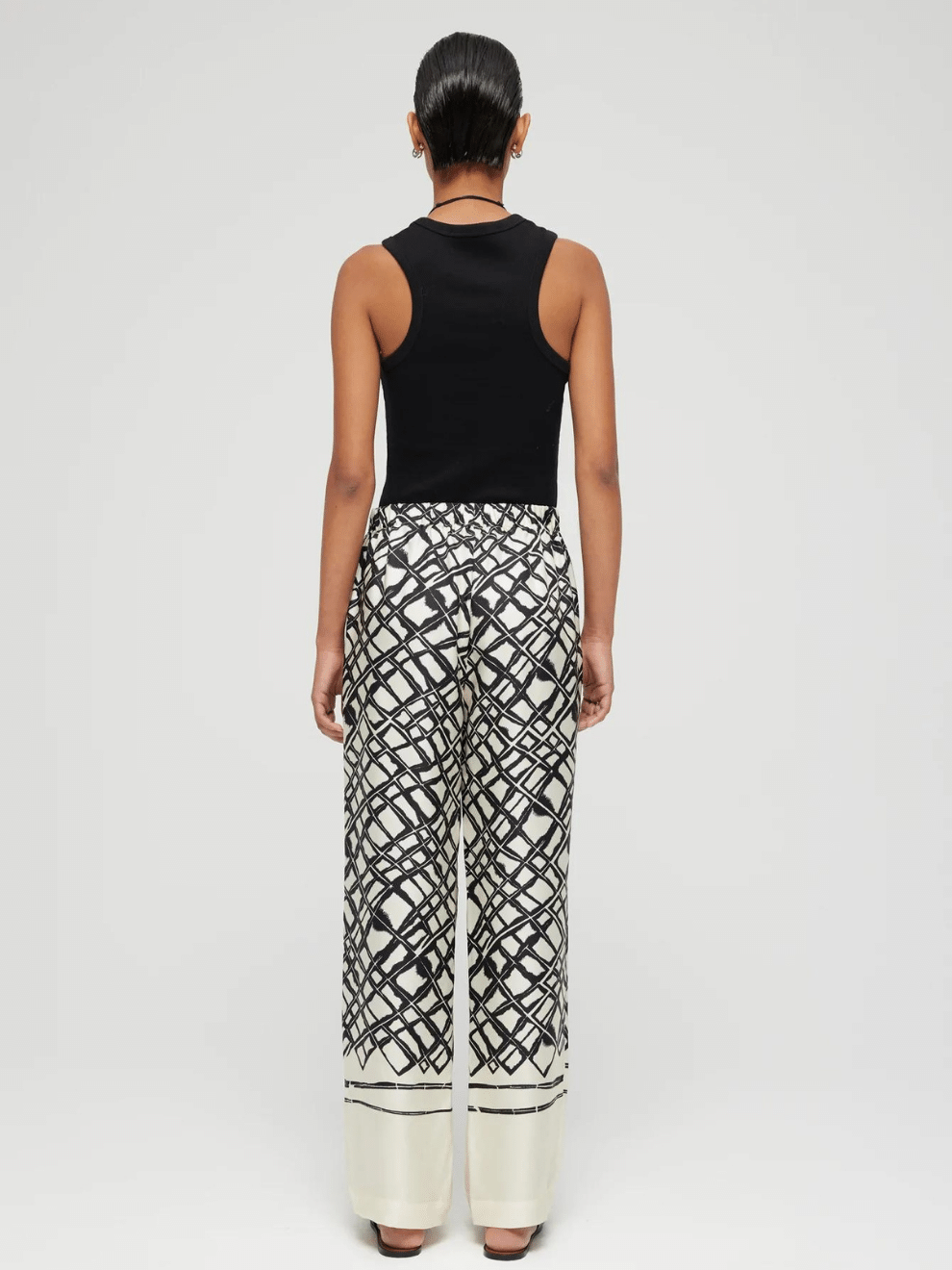 Cotton-Blend Rib Top in Black