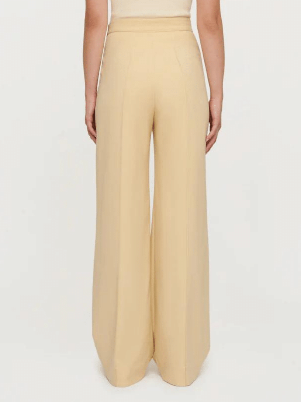 Billie Pleat Trouser in Butter