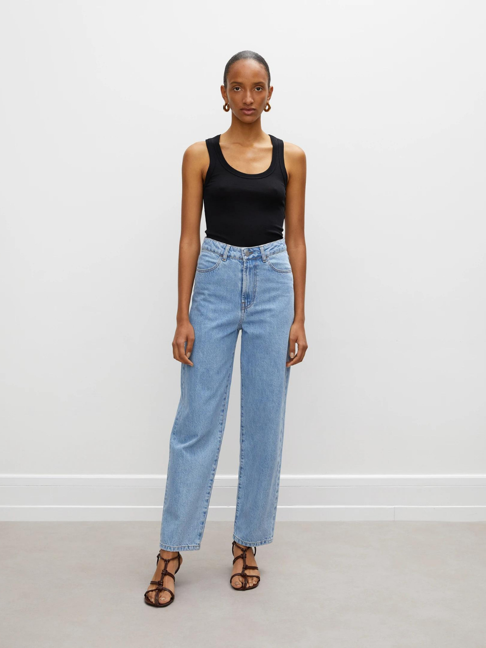 Dewi Jean in Light Denim
