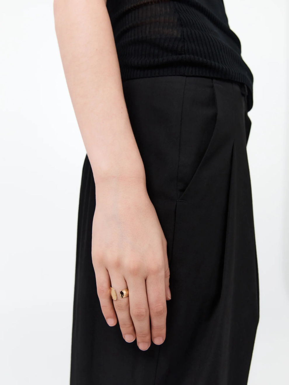 Open Cigar Band in Gold