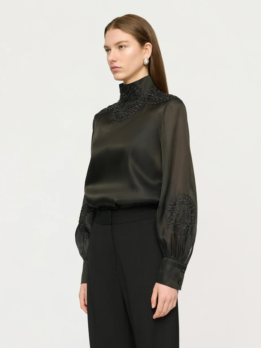 Larissa Embroidery Shirt in Black