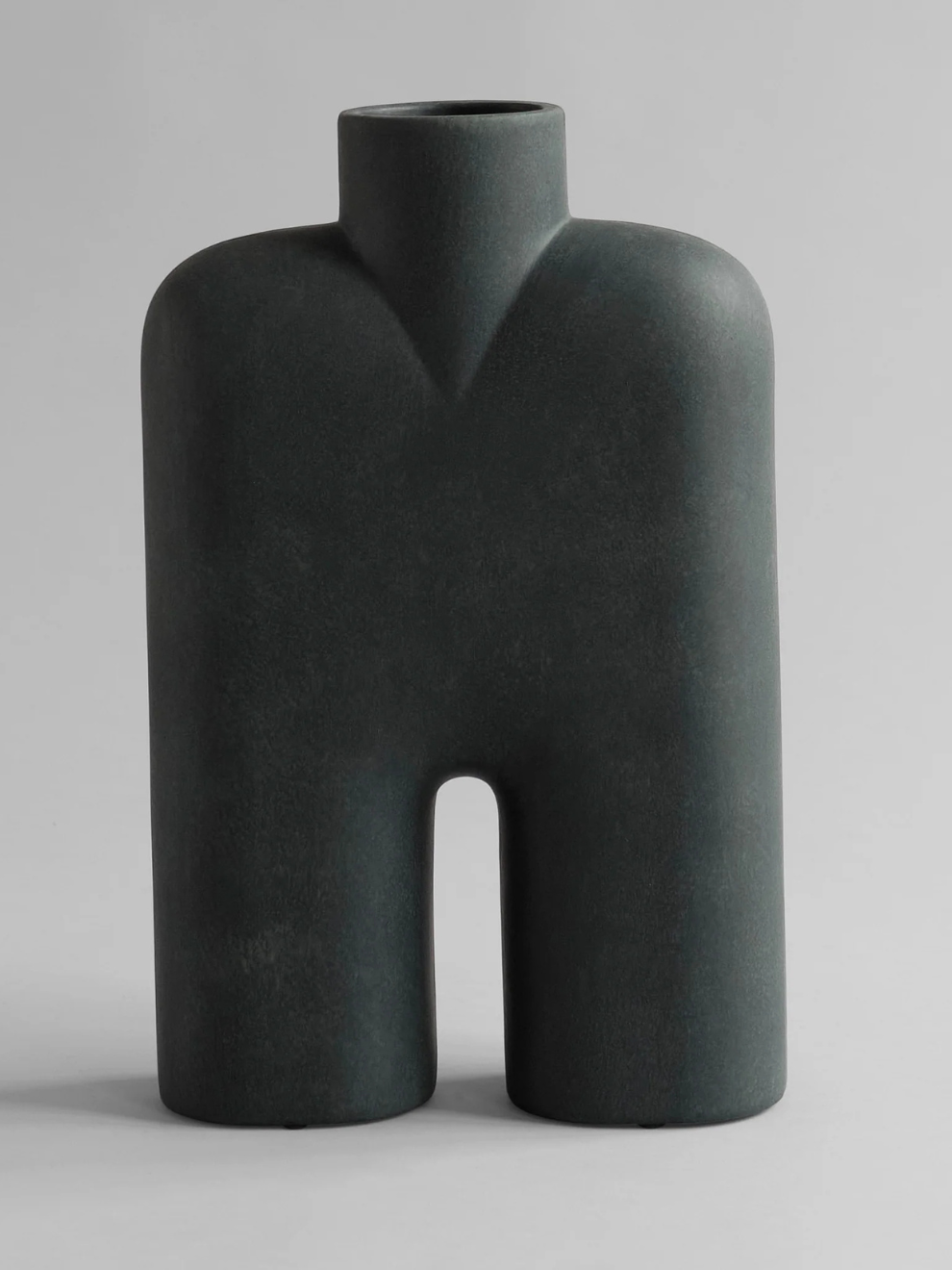 Cobra Tall Hexa Vase in Black