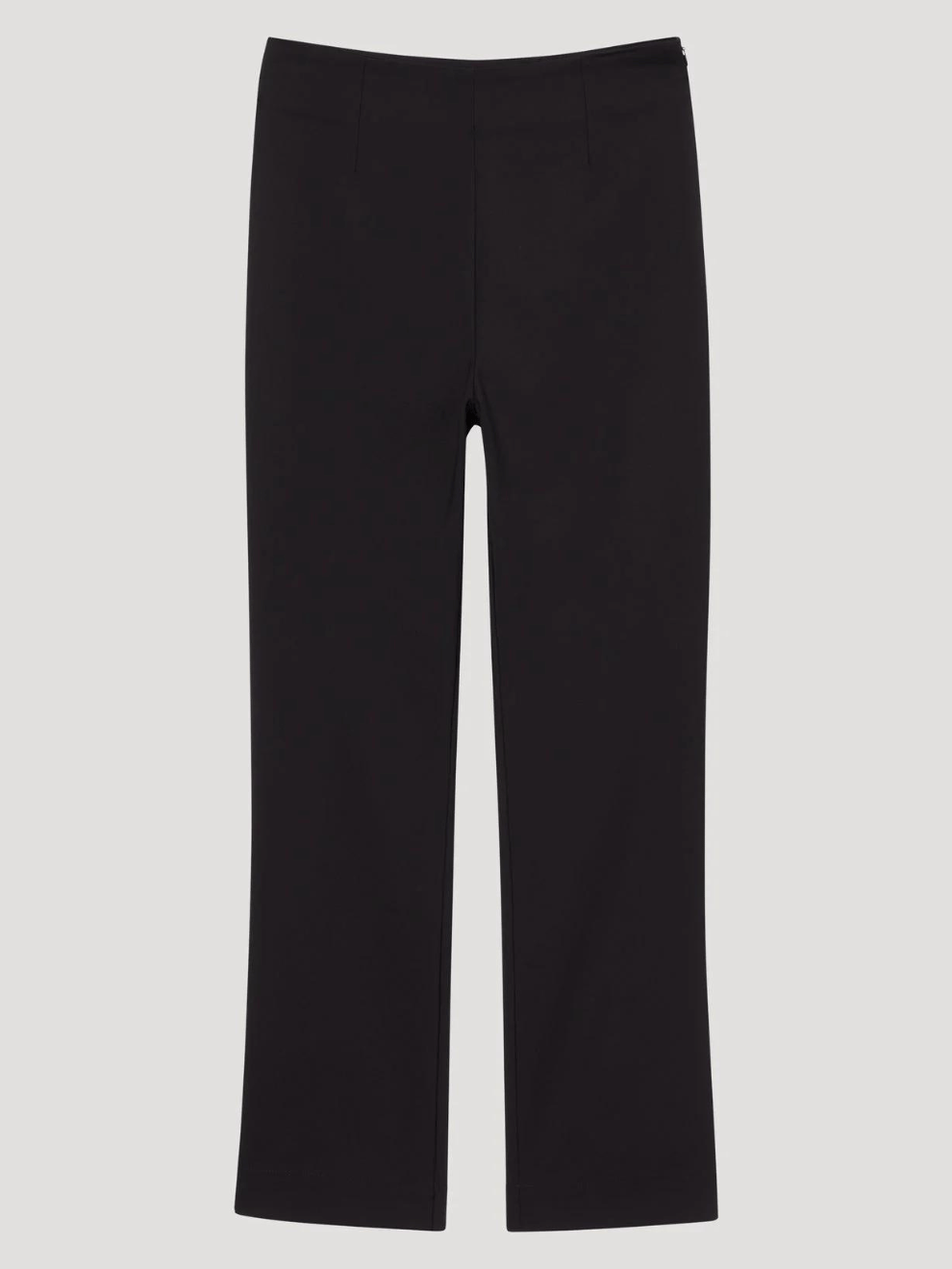 Cigarette Leg Trousers in Black