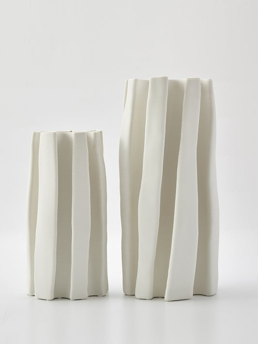 Box Pleat Vase Medium