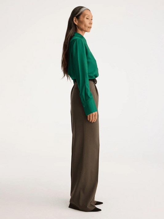 Fitted Silk Shirt in Emerald