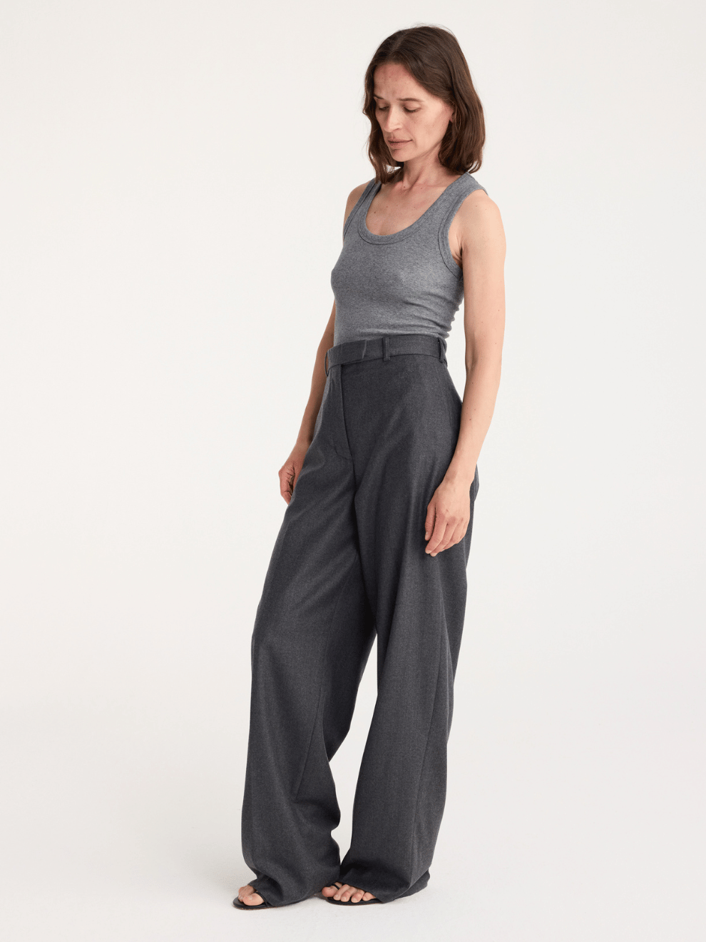 Low Tank Top in Dark Grey Melange