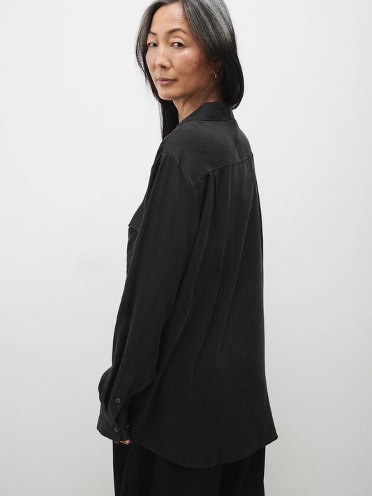 Boyfriend Shirt in Black