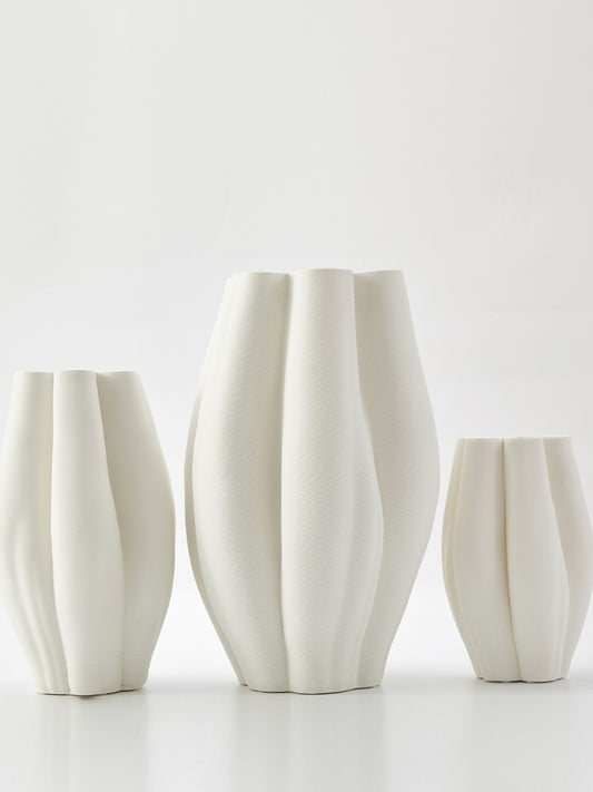 La Mer Vase Medium Ivory