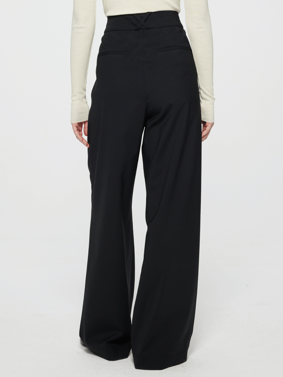 Wide Leg Tailored Trousers in Noir