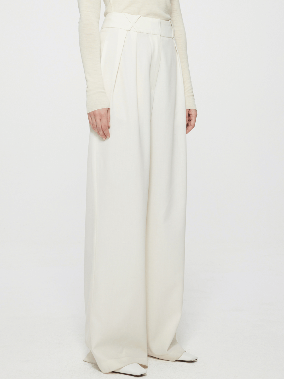 Wide Leg Tailored Trousers in Cream