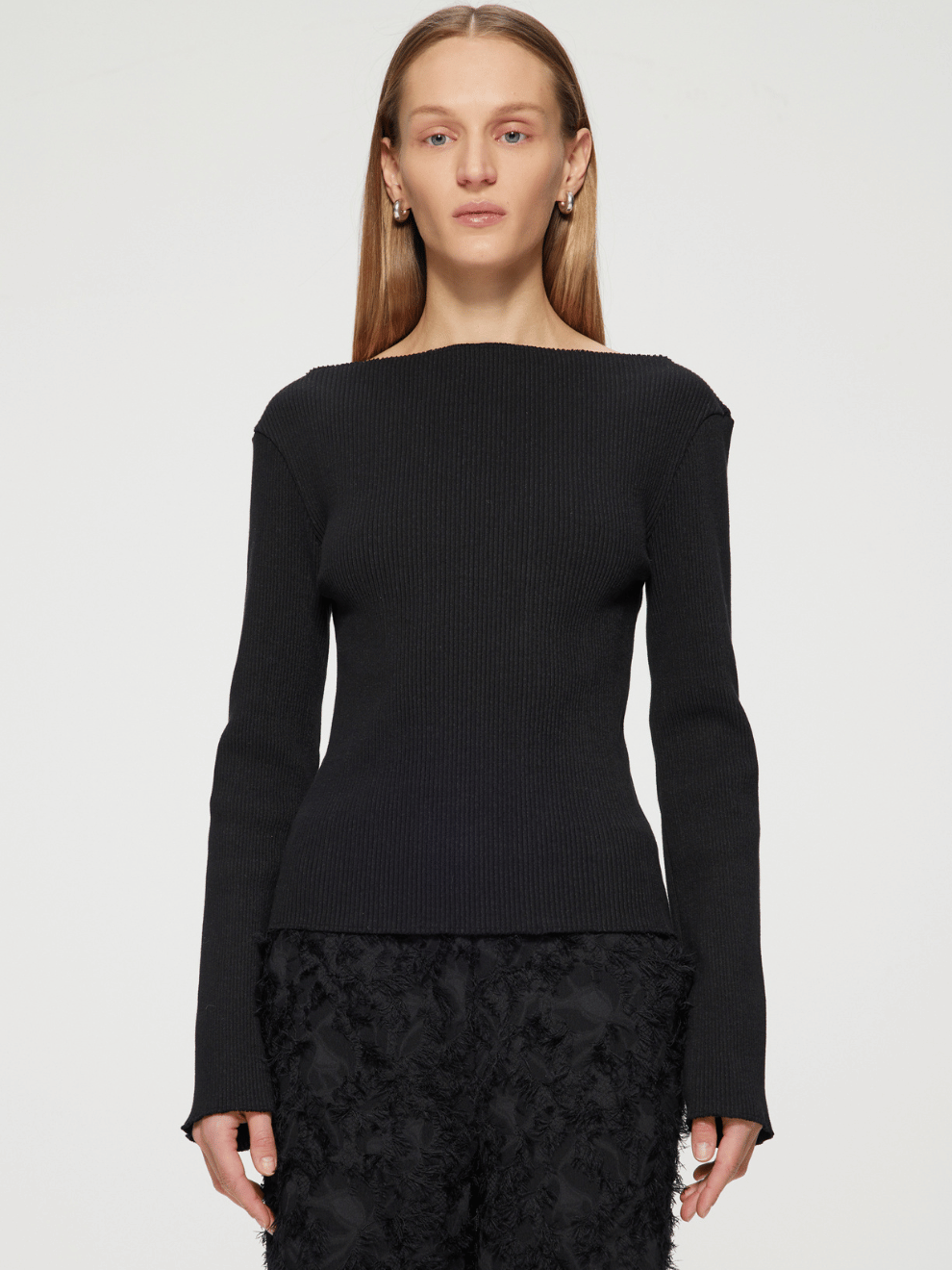 Ribbed Knit Top in Noir